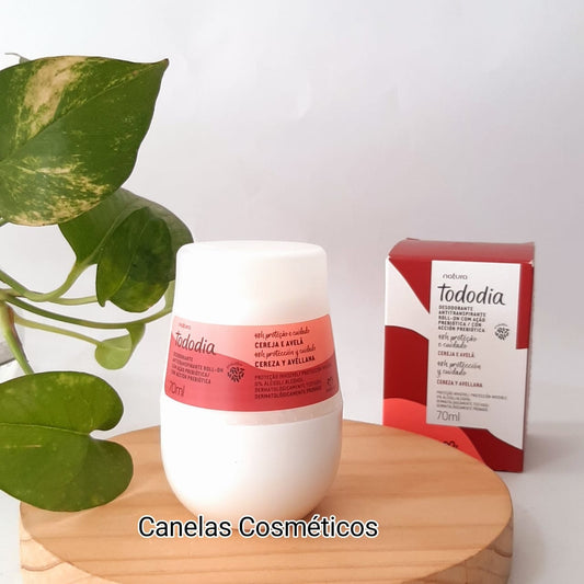 DESODORANTE ANTITRANSPIRANTE EN ROLL-ON DE CEREZA Y AVELLANA   70ml